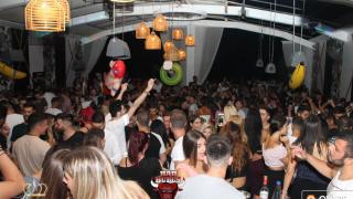Ξεσήκωσε το τελευταίο party των Bad Bulls στο Reina the Villa Project