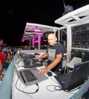 Μια νύχτα "μαγική" ήταν η Παρασκευή με Tsisma στο Υacht club!