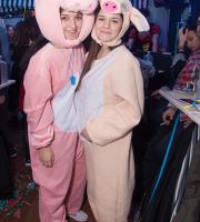 "Χαμός" έγινε στο party μασκέ του ΝΟΑ cafe bar 