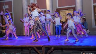 Ενθουσίασε η παράσταση "Just dance with us" του Ritmo de Arte 