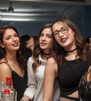 Πρωτοχρονιάτικος... πανικός στο ΝΟΑ cafe bar, στο λιμάνι!