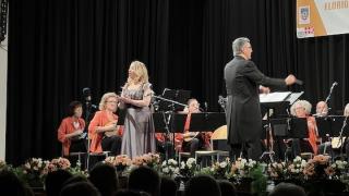 Συναυλία στη Βιέννη με σολίστ τη σοπράνο Στέλλα Αδαμίδου (video)