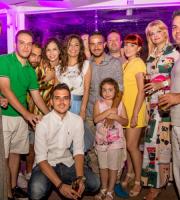 Yacht Club: Η απόλυτη rooftop διασκέδαση.
