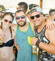 Βούλιαξε το Yasu Beach Bar στο 2ο "άχαστο" πάρτι του Chris Papa.