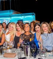 Ξέφρενο χορευτικό πάρτι με Mr. Bachata στο Yacht Club.