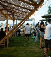 Το Calliroe Beach Bar άνοιξε την αυλαία του καλοκαιριού με ένα εντυπωσιακό Opening Party