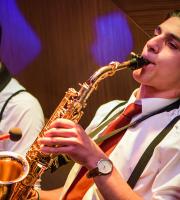 Μουσικά "ταξίδια" σε άλλες εποχές από τους Mice The Swing Band στο SoHo!