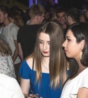 Βράδια Παρασκευής στο μοναδικό Yacht Club