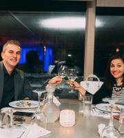 Ξεχωριστή βραδιά γευσιγνωσίας στο ατμοσφαιρικό Θέα Θάλασσα