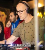 O Νίκος Διαμαντόπουλος "γκρέμισε" το Penan στο κέντρο της Αλεξανδρούπολης