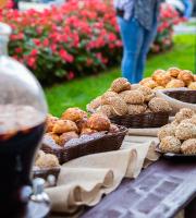 Οι "Κουλουράδες" έφτασαν και στην Αλεξανδρούπολη - Μοσχομύρισε το κέντρο της πόλης!