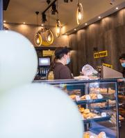 Οι "Κουλουράδες" έφτασαν και στην Αλεξανδρούπολη - Μοσχομύρισε το κέντρο της πόλης!