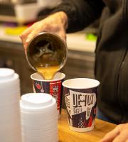 Το νέο cafe "De-tox" άνοιξε και μας "μάγεψε" με το χαρμάνι του καφέ του!