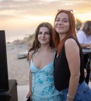 Ο LIVA K ξεσήκωσε το κοινό του Nama beach life experience!