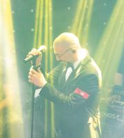Ο Βαλάντης ξεσήκωσε το Fidele club με τη live εμφάνισή του, στην Αλεξανδρούπολη