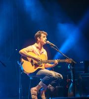 Απολαυστικός ήταν ο Σωκράτης Μάλαμας στο θέατρο Αλτιναλμάζη!