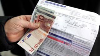 ΔΕΗ: Ειδικά τιμολόγια για εφτά κατηγορίες καταναλωτών.