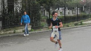 Εντυπωσίασε στον Διεθνή Ημιμαραθώνιο Αγώνα Τρεξίματος στο Δίον ο Κ. Δεληγιώργης.