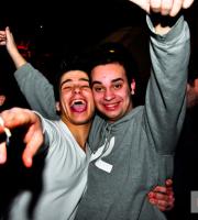 Οι OtherView 'φώτισαν' το Prive club - The people.