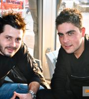 Ν.Ο.Α. Cafe - Patisserie: για όλες τις ώρες της ημέρας στο λιμάνι.