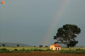 Trigono bölgesinde, büyülü göküşağı.
