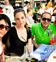 Για καφέ και cocktails όλες τις ώρες της ημέρας και της νύχτας, στο ΝΟΑ.
