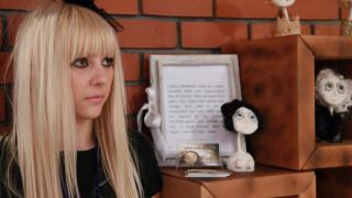 Μία διαφορετική καλλιτέχνης από την Αλεξανδρούπολη: η Αθηνά.