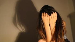 Αλεξ/πολη: Με ανήλικα που ζητιανεύουν γέμισε το κέντρο. 