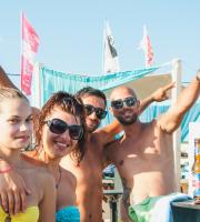 'Μακελειό' στο 3ο και φαρμακερό party του Chris Papa﻿ στο YaSu Beach Lounge & Bar﻿.
