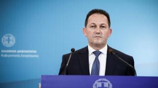 Γιορτές με μισάνοιχτο λιανεμπόριο και click away - Τι ανακοίνωσε ο Πέτσας