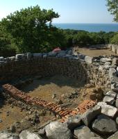 Büyük Tanrıların Tapınağı Semadirekte