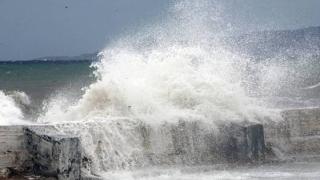 Για έντονα καιρικά φαινόμενα προειδοποιεί η Ε.Μ.Υ. με θυελλώδεις ανέμους στο Θρακικό πέλαγος