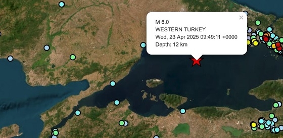 Ανησυχία από τους συνεχείς σεισμούς κοντά στην Κωνσταντινούπολη.