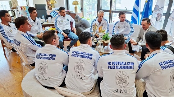 Πρωταθλήτρια Ελλάδας η ποδοσφαιρική ομάδα της Αστυνομικής Διεύθυνσης Αλεξανδρούπολης.