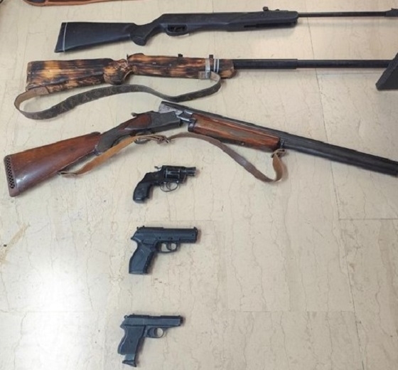 Οι δράστες έκαναν διαρρήξεις σε σπίτια και καταστήματα οικισμών της Ροδόπης και του Έβρου.