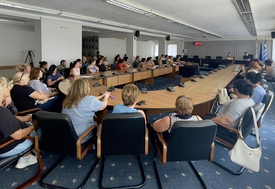 Συνάντηση με το προσωπικό καθαριότητας των σχολείων της Ορεστιάδας.