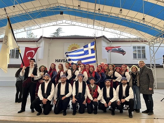 Στην Αδριανούπολη η χορευτική ομάδα του Δημοκριτείου Πανεπιστημίου.