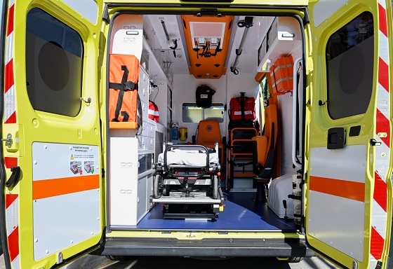 Ο άτυχος στρατιωτικός μεταφέρθηκε από το ΕΚΑΒ στο Νοσοκομείο Αλεξανδρούπολης, αλλά ήταν πλέον αργά.