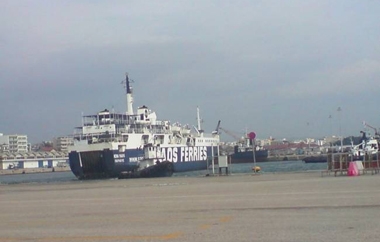 Δεν φαίνεται να έχει τέλος η ταλαιπωρία για όλους όσοι θέλουν να ταξιδέψουν για τη Σαμοθράκη.