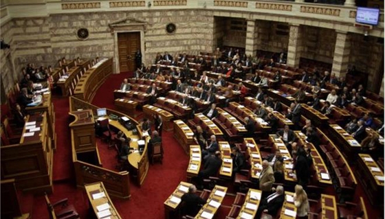 Σε ποια επιτροπή συμμετέχει κάθε βουλευτής.