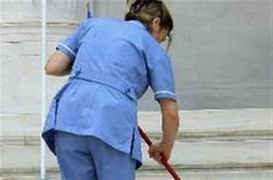 Ζητούν απαντήσεις για το τι μέλλει γενέσθαι.