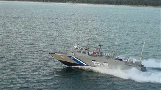 Μία πληροφορία για ακυβέρνητη λέμβο στο Θρακικό Πέλαγος με άγνωστο αριθμό επιβαινόντων κινητοποίησε το λιμενικό.