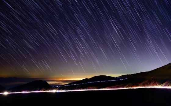 Το εντυπωσιακό υπερθέαμα θα κορυφωθεί τα ξημερώματα της Πέμπτης