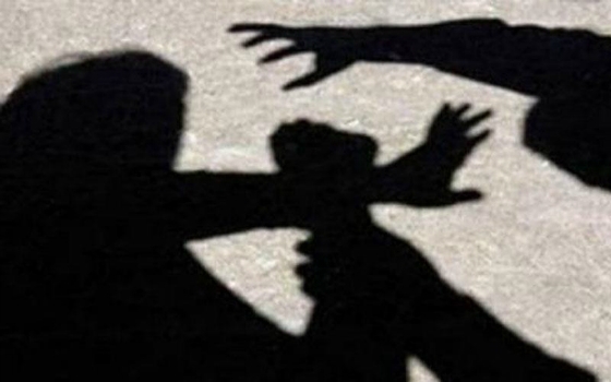 Καυγάς μεταξύ αδερφών με σύνεργο έναν αλλοδαπό άνδρα 