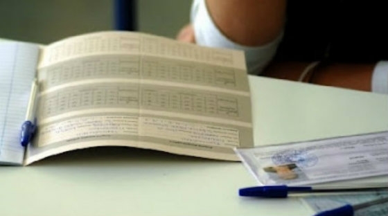 Οι αλλαγές στις Πανελλαδικές φέρνουν τα πάνω κάτω στις βάσεις