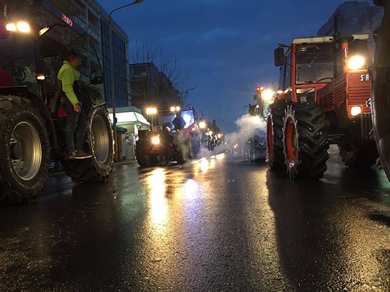 Η φωτογραφία είναι στις 18:10 σήμερα, στο κέντρο της Αλεξανδρούπολης.