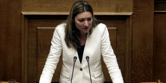 Συζήτηση στη Βουλή για την ερώτηση της Α. Γκαρά για τη συνδεδεμένη των  πληγέντων βαμβακοπαραγωγών