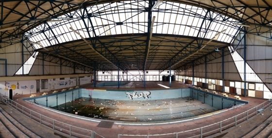 Αλλάζει μορφή, επιτέλους, το εγκαταλελειμμένο επί πολλά έτη Παλιό Δημοτικό Κολυμβητήριο Αλεξανδρούπολης