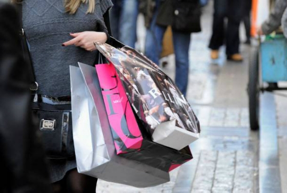 "Αργοπεθαίνει" η αγορά της Ορεστιάδας - Ανεξέλεγκτη η κατάσταση με τα ψώνια στις γειτονικές χώρες 