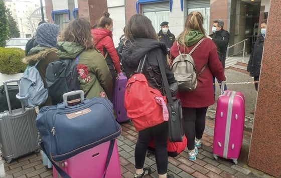 Ακόμη 98 επαναπατρισθέντες απο την Τουρκία σε ξενοδοχεία της Θράκης